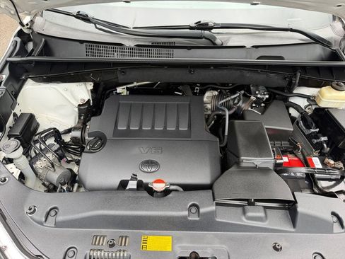 Used 2015 Toyota Highlander LE FWD image 24