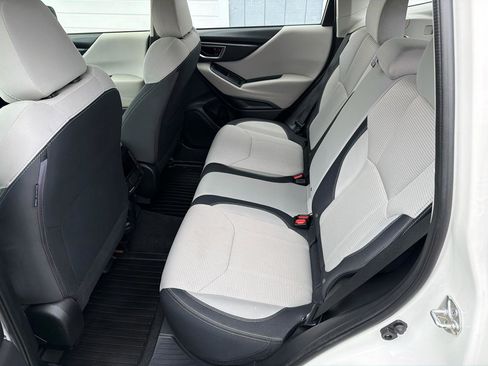 Used 2022 Subaru Forester image 9