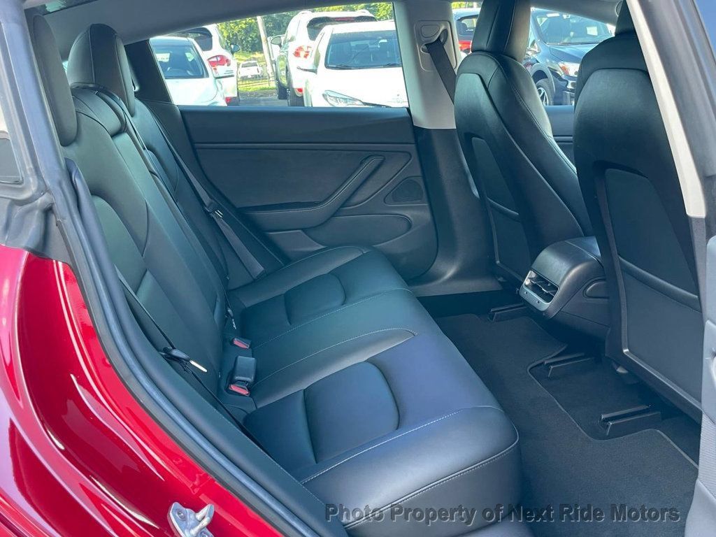 Used 2019 Tesla Model 3 Performance AWD/4WD image 12