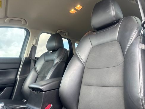 Used 2021 MAZDA CX-5 Touring FWD image 37