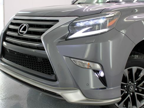 Used 2017 Lexus GX 460 Premium image 21
