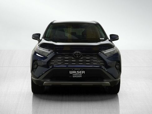 Used 2025 Toyota RAV4 Limited image 8