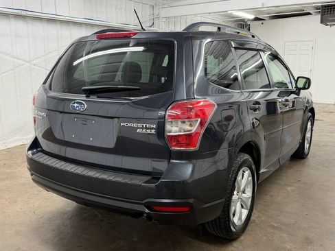 Used 2015 Subaru Forester 2.5i Premium AWD/4WD image 4
