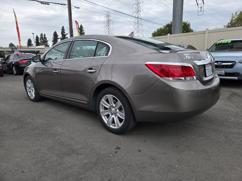 Used 2011 Buick LaCrosse CXL w/ Entertainment Package FWD image 2