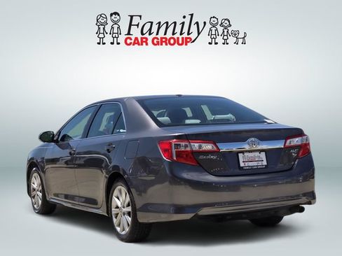 Used 2014 Toyota Camry XLE FWD image 3