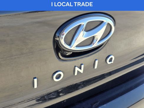 Used 2019 Hyundai Ioniq Limited image 10
