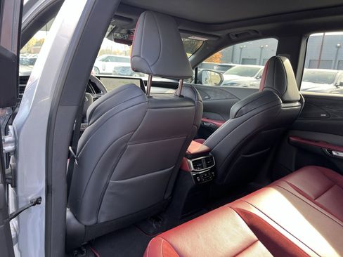 Used 2024 Lexus RX 500h F Sport image 28