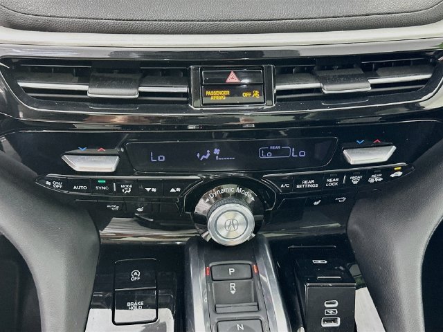 Used 2024 Acura MDX SH-AWD image 14