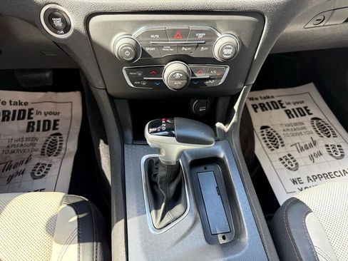 Used 2018 Dodge Charger GT image 19