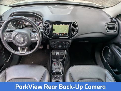 Used 2019 Jeep Compass Latitude FWD image 28