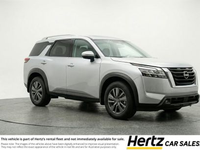 Used 2025 Nissan Pathfinder SV