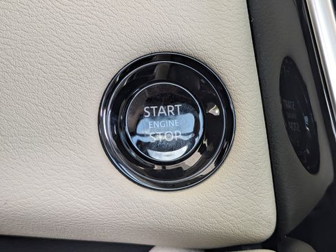 Used 2026 Nissan Armada Platinum RWD image 36