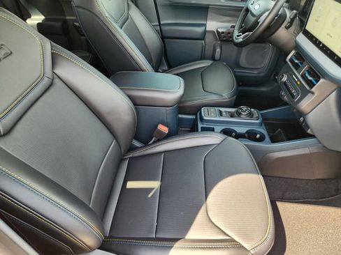 New 2026 Ford Maverick Lobo AWD/4WD image 14