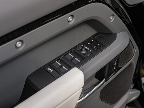 New 2026 Land Rover Defender 110 S AWD/4WD image 56