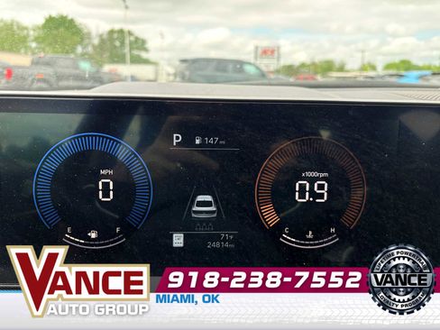 Used 2025 Hyundai Sonata SEL FWD image 30