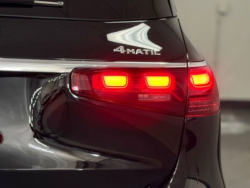 Used 2026 Mercedes-Benz GLS 450 4MATIC image 14