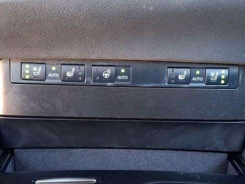 Used 2024 Lexus ES 350 w/ Premium Package FWD image 27