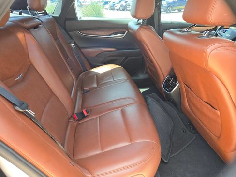Used 2018 Cadillac XTS Luxury w/ Driver Awareness Package FWD image 19