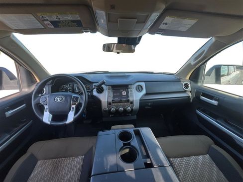 Used 2018 Toyota Tundra SR5 image 23