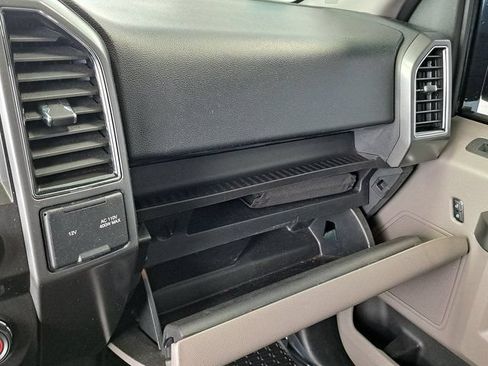 Used 2018 Ford F150 XLT w/ Equipment Group 302A Luxury AWD/4WD image 16
