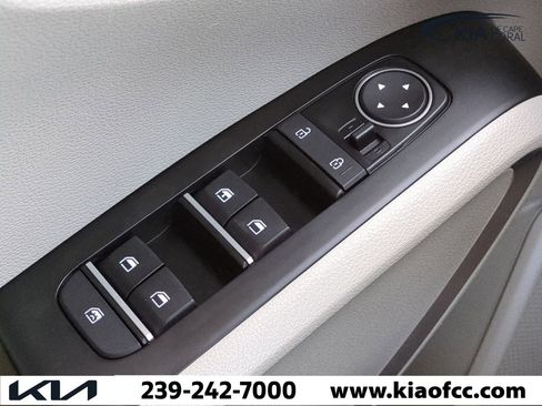 Certified 2021 Kia Soul LX image 20