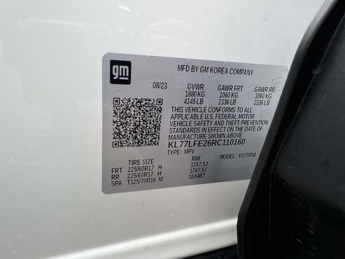 Used 2024 Chevrolet Trax LS w/ LS Convenience Package FWD image 18