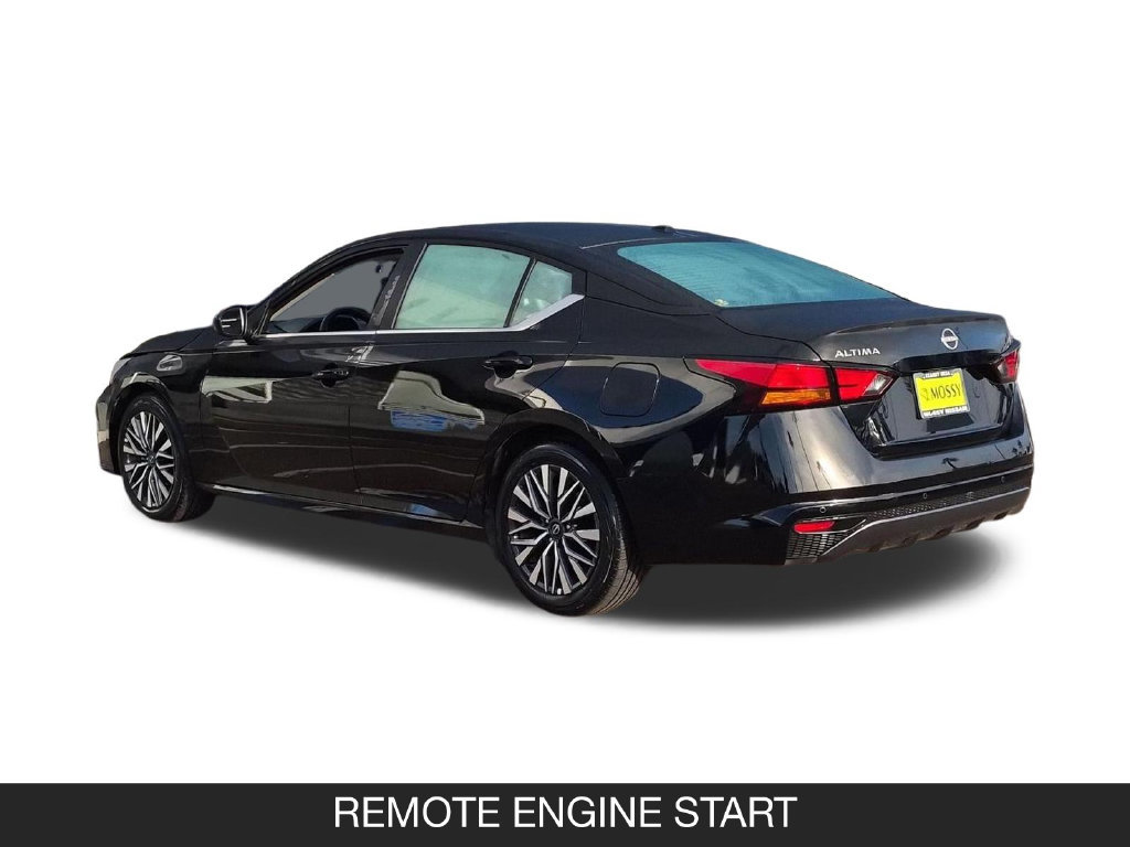 Certified 2026 Nissan Altima 2.5 SV FWD image 7