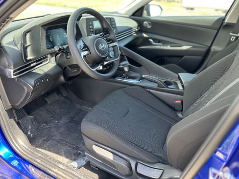 New 2025 Hyundai Elantra SE w/ Cargo Package image 20