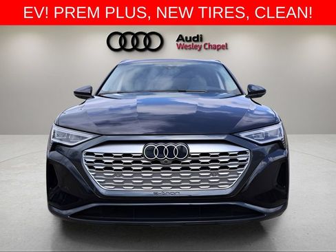 Used 2024 Audi Q8 e-tron Premium Plus w/ Premium Plus Package AWD/4WD image 8