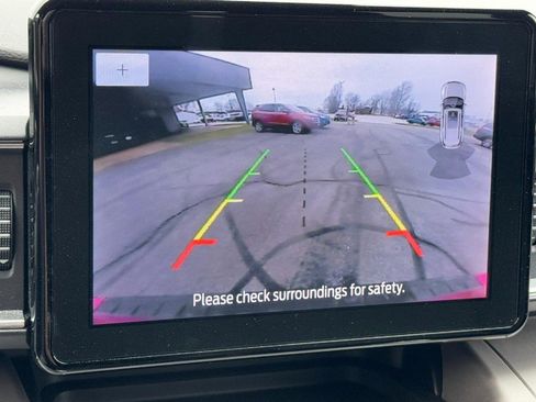 Used 2023 Ford Explorer XLT w/ Equipment Group 202A image 21