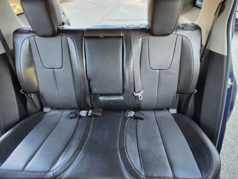 Used 2017 GMC Terrain SLT w/ Open Road Package image 30