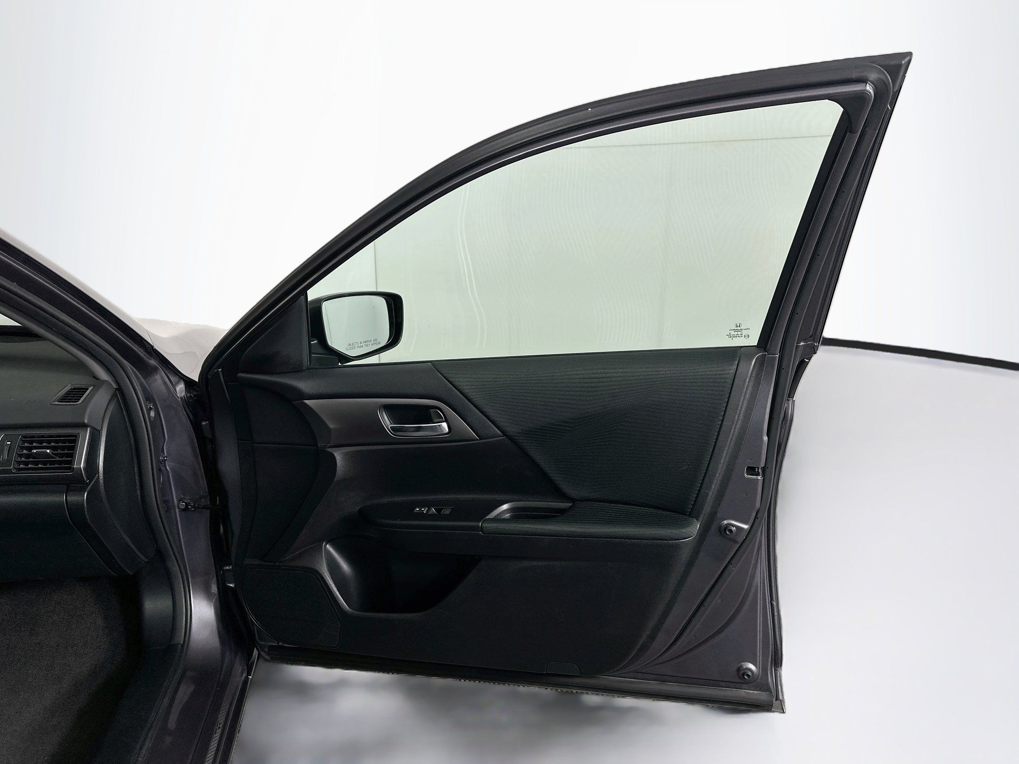 Used 2015 Honda Accord LX image 29