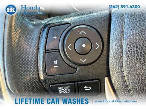 Used 2014 Toyota Corolla L image 14