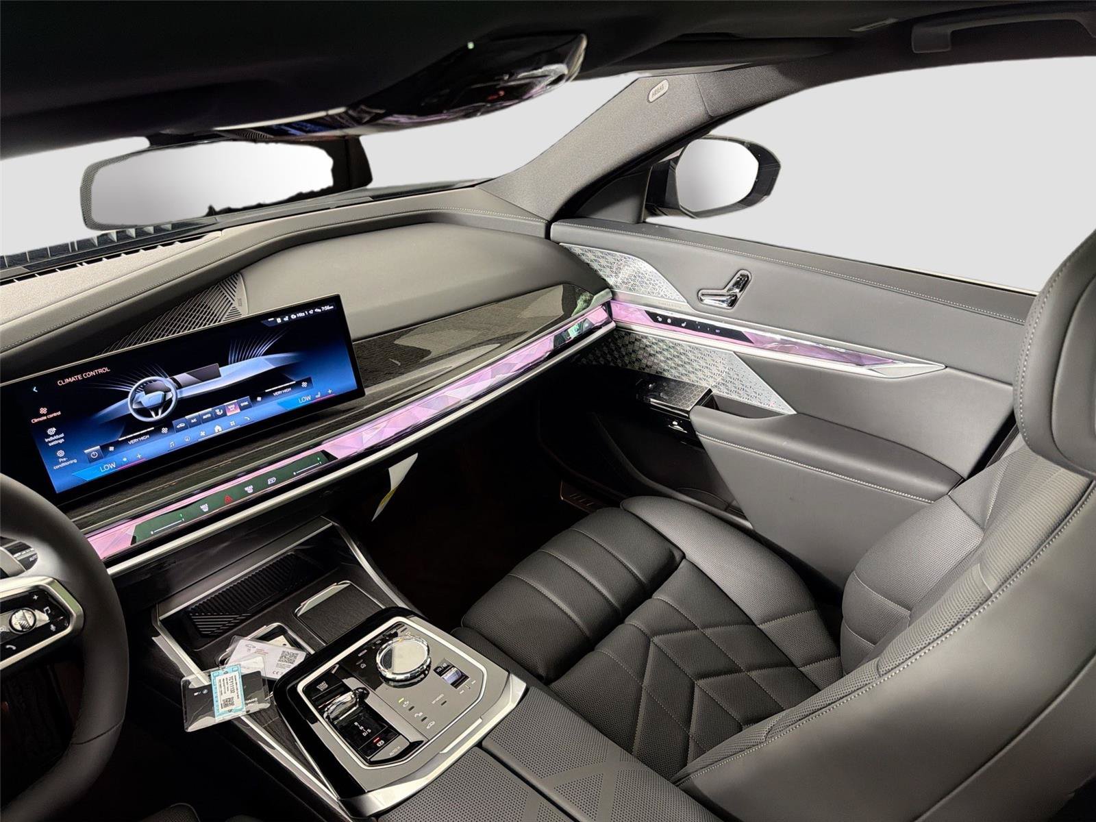 New 2026 BMW 750e xDrive w/ Executive Package AWD/4WD image 22
