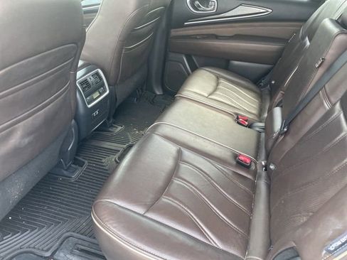 Used 2019 INFINITI QX60 Luxe w/ Essential Package image 9