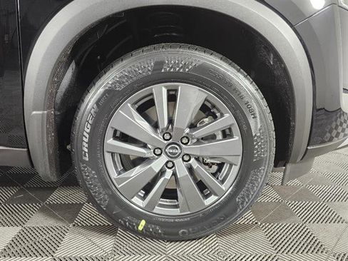 New 2025 Nissan Pathfinder SV image 12