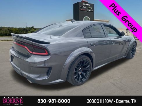 Used 2022 Dodge Charger Scat Pack RWD image 8