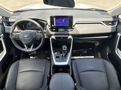 Used 2025 Toyota RAV4 XLE Premium AWD/4WD image 24