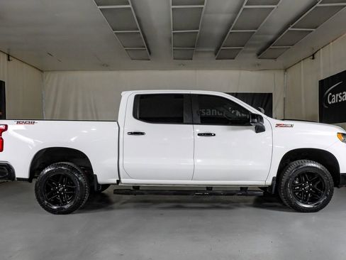 Used 2022 Chevrolet Silverado 1500 LT Trail Boss w/ Convenience Package II AWD/4WD image 5