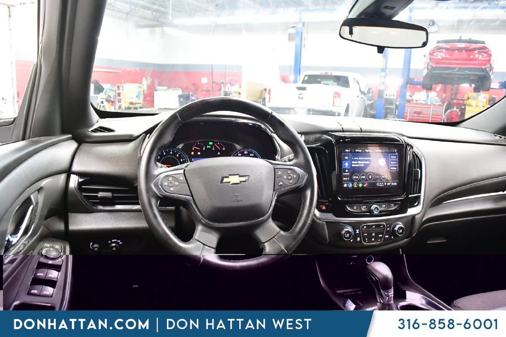 Used 2023 Chevrolet Traverse LT w/ LPO, Floor Liner Package AWD/4WD image 4
