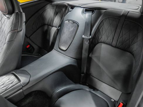 Used 2024 Aston Martin DB12 Coupe RWD image 15