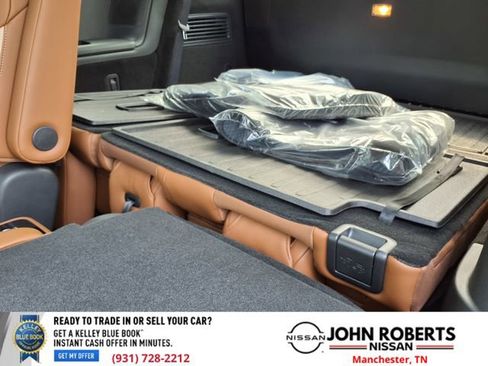 New 2026 Nissan Pathfinder Platinum AWD/4WD image 11