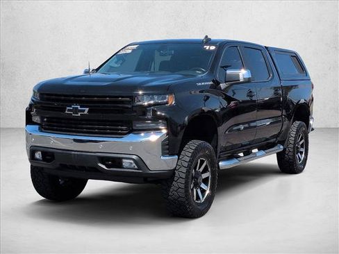 Used 2019 Chevrolet Silverado 1500 LT w/ All-Star Edition AWD/4WD image 4