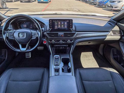 Used 2021 Honda Accord Sport image 11