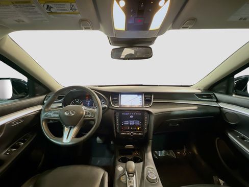 Used 2019 INFINITI QX50 Essential w/ Premium Heat Package AWD/4WD image 17