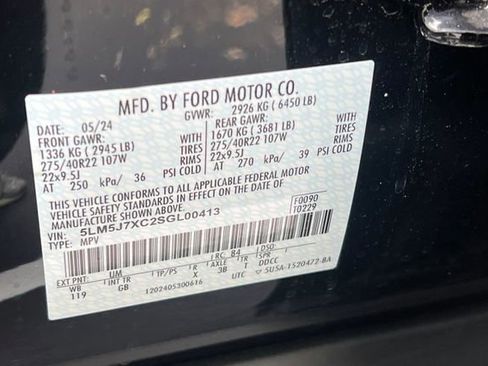 Used 2025 Lincoln Aviator Reserve w/ Equipment Group 201A image 21