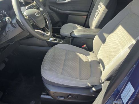 Used 2022 Ford Escape SE w/ Convenience Package FWD image 15