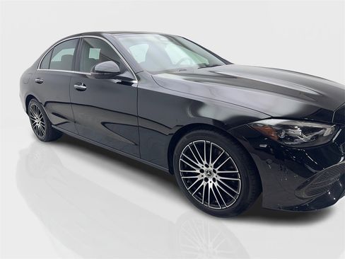 Used 2025 Mercedes-Benz C 300 Sedan image 12