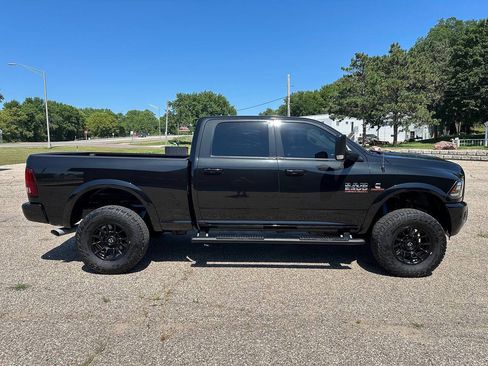 Used 2018 RAM 2500 Laramie w/ Sport Appearance Group AWD/4WD image 6