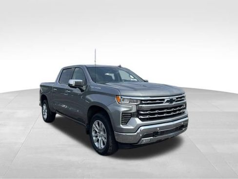 Used 2023 Chevrolet Silverado 1500 LTZ w/ LTZ Convenience Package II AWD/4WD image 7